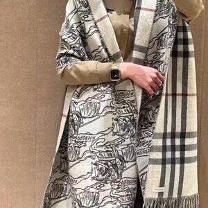 Burberry double-sided scarf